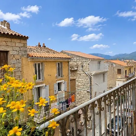Ancien T2 Rénové Au Cœur Ce Sartène, Centre * Sartène