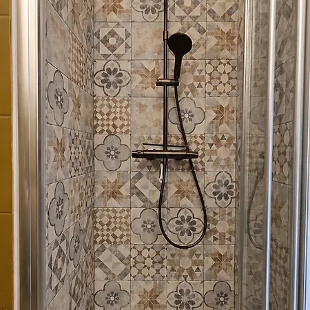 Ancien T2 Rénové Au Cœur Ce Sartène, Centre Appartement